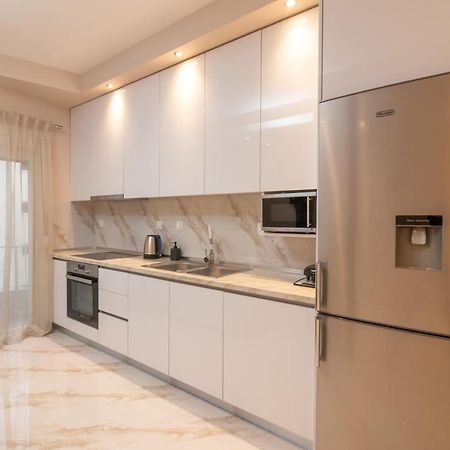 White Lux Heaven Saint Dimitrios Appartement Thessaloniki Buitenkant foto