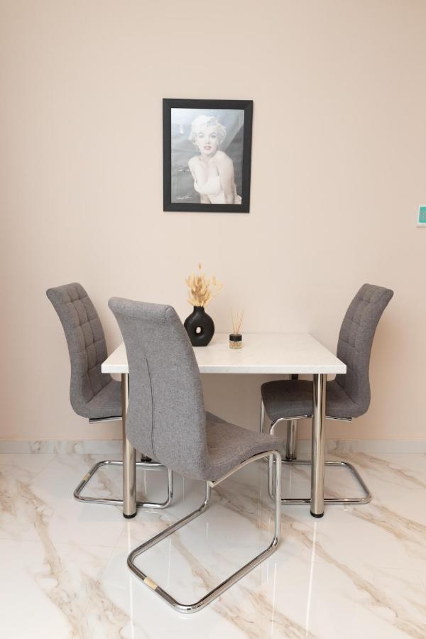 White Lux Heaven Saint Dimitrios Appartement Thessaloniki Buitenkant foto