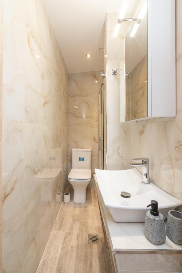 White Lux Heaven Saint Dimitrios Appartement Thessaloniki Buitenkant foto